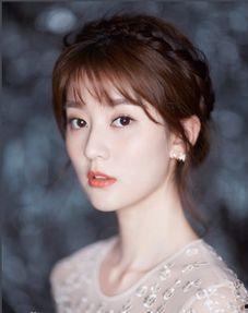 乔欣自曝结婚吃瓜视频,揭秘明星甜蜜婚礼幕后故事