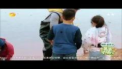 吃瓜流鼻血视频搞笑片段,笑到喷饭的搞笑瞬间